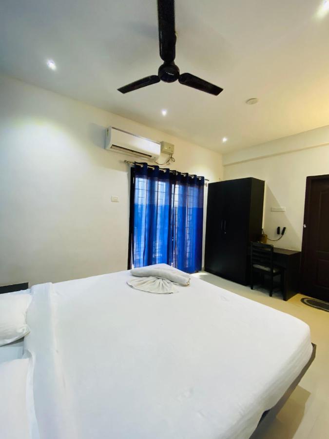 Tulips Residency - Airport Hotel Pilamedu Exterior photo